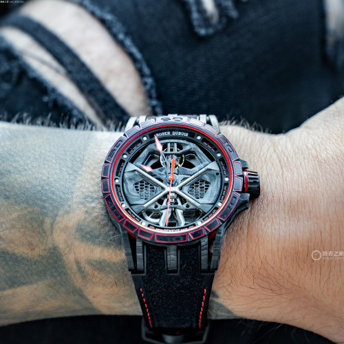 Roger Dubuis Excalibur Spider Huracan Performante RDDBEX0784